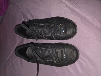 soccer shoes