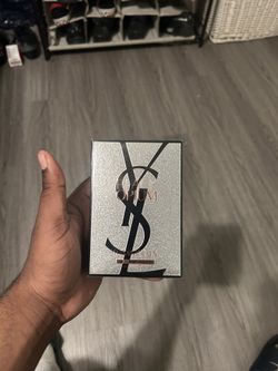 cologne / perfume