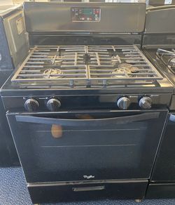 Black Whirlpool Four Burner Gas Range (3-0017)