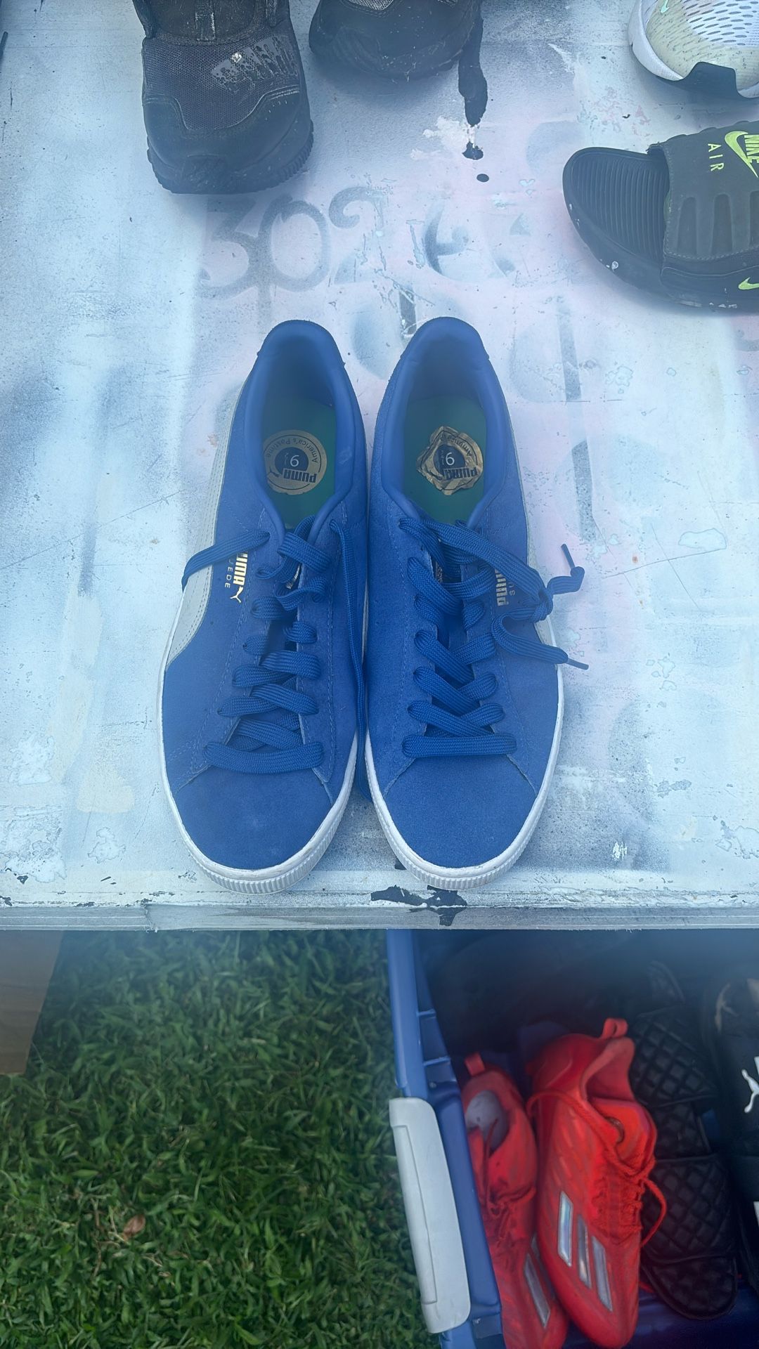 Suede pumas and 9 1/2 Men