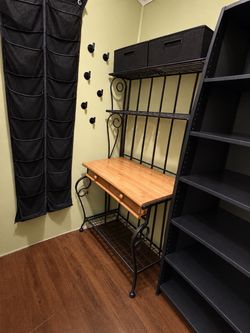 Baker rack