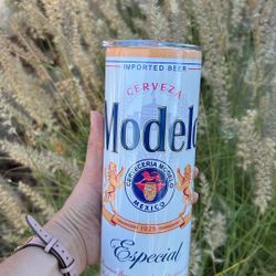 Modelo Tumbler