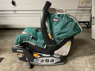 Chico Infant Car seat Teal