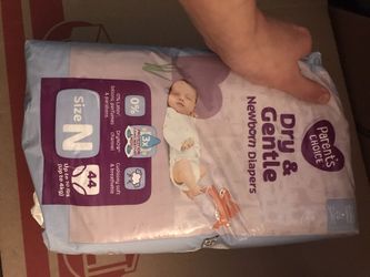 Newborn Diapers 44 Count