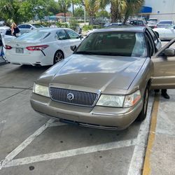 04 grand marquis engine so quite clean clean 71k original