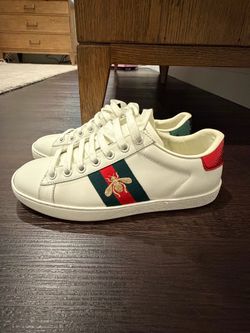 White Gucci Sneakers! Size 36