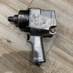 3/4dr. Ingersoll rand Impact Gun