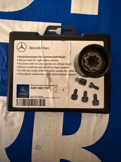 Mercedes-Benz Wheel Lock