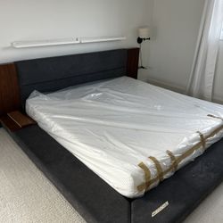 King Size Bed 