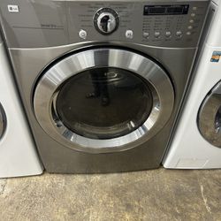LG Electric Dryer 