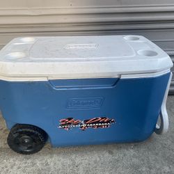 Ice Chest Cooler