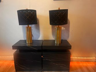 Night stand and lamps