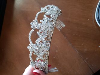 Bridal rhinestone tiara