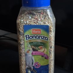 Cockatiel bird food
