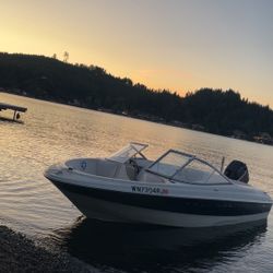 2001 Bayliner 180 Olympic Edition