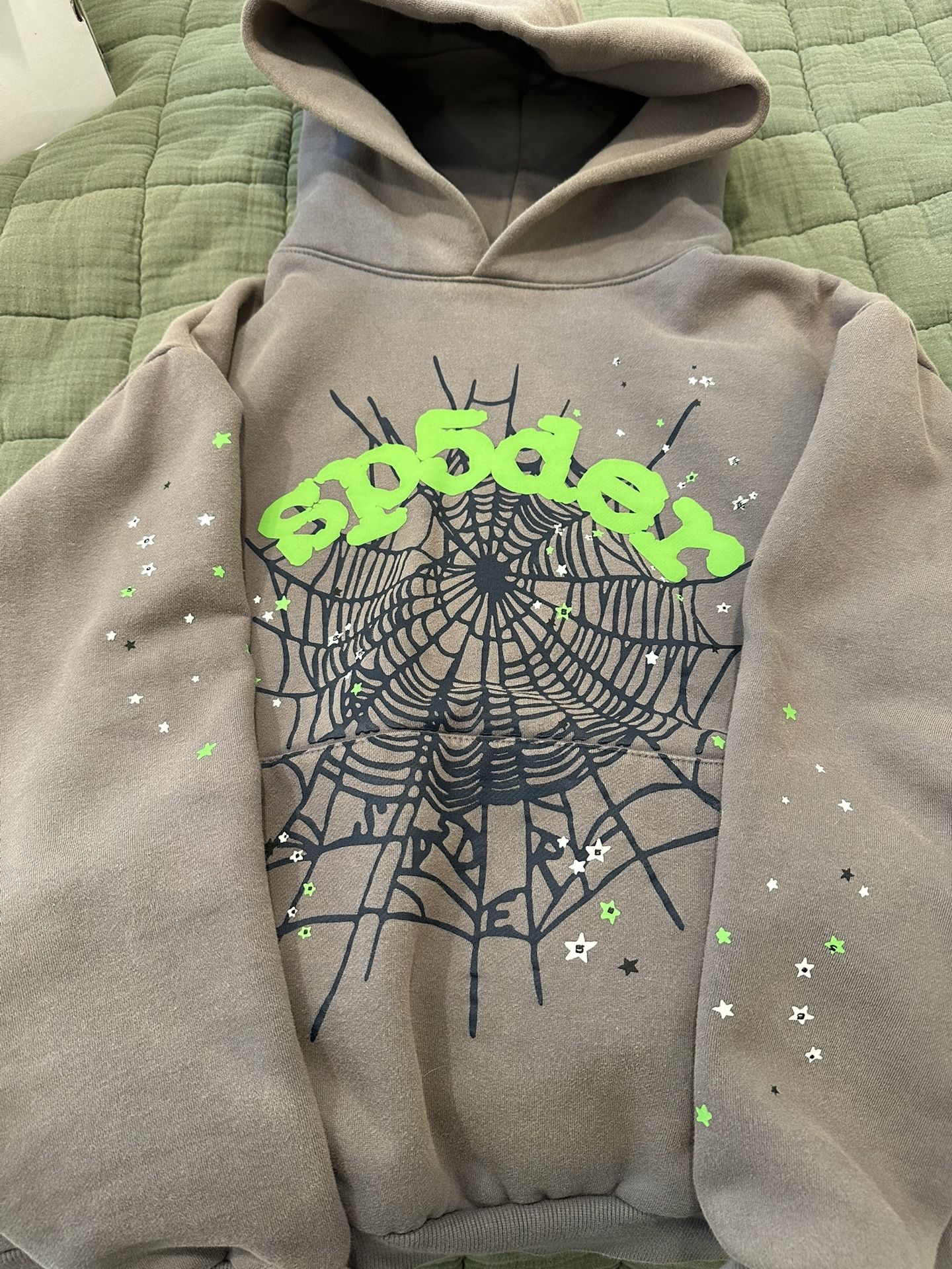 Sp5der Hoodie Grey And Green Good Condition Size Medium.
