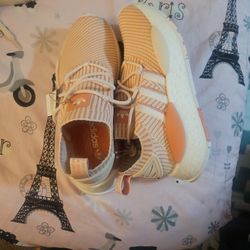 Adidas 9 Women  New