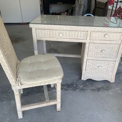 White Rattan Desk And Chair 