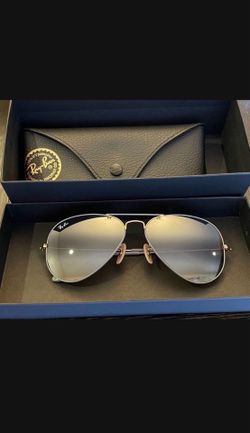 Ray-Ban Aviator Sunglasses New