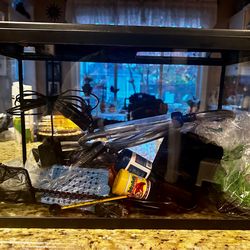 10 gallon fish tank and accessories