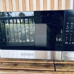 Countertop Black And Decker Microwave 