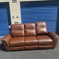 Oliver Leather Power Reclining Sofa