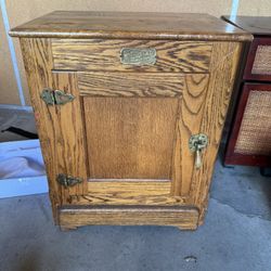 Vintage White Clad Ice Box
