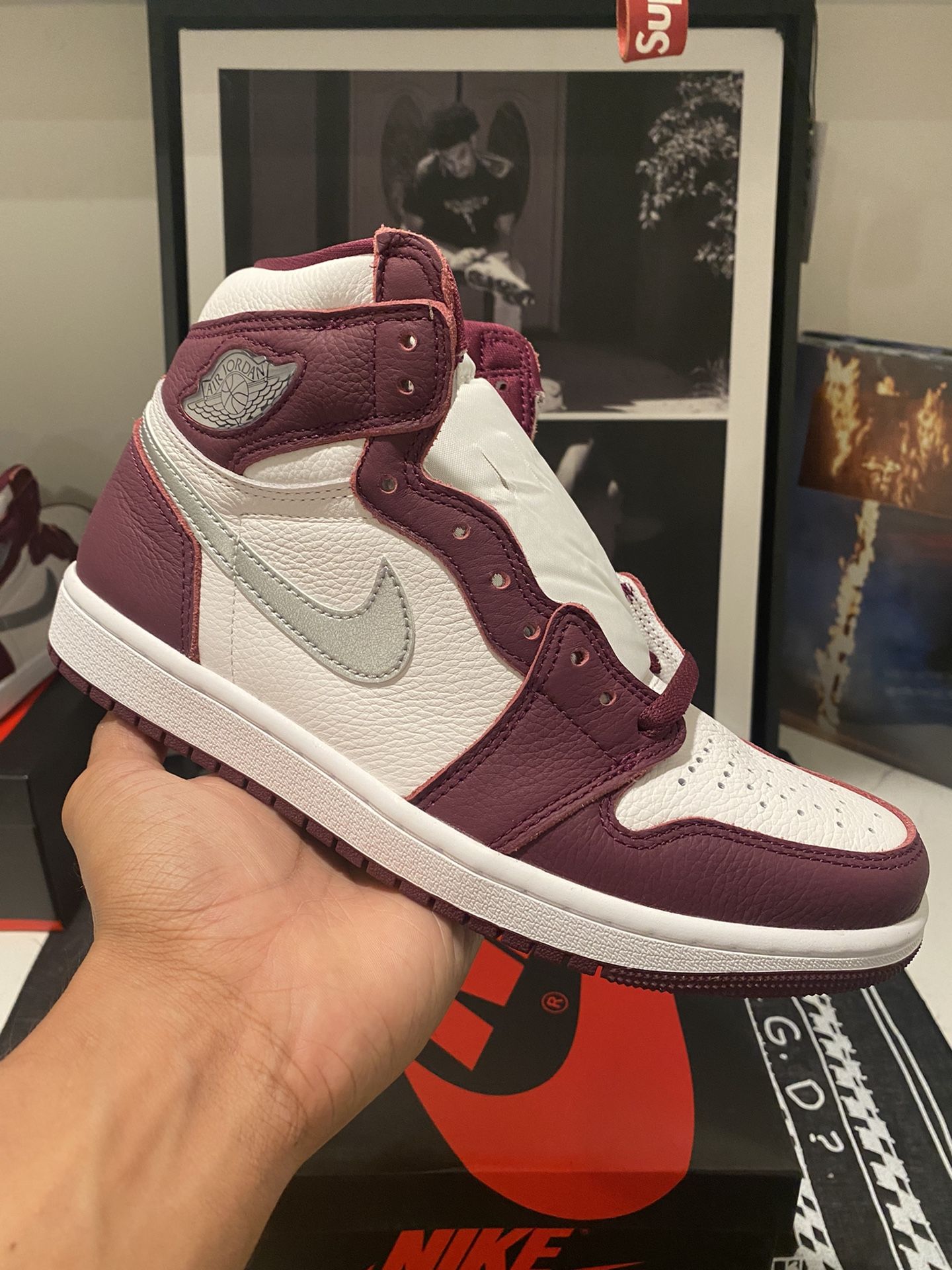 SIZE 8 - AIR JORDAN 1 RETRO HIGH BORDEAUX 2021