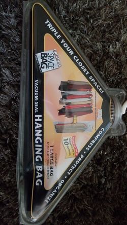 Vacuum sealed hanging bag