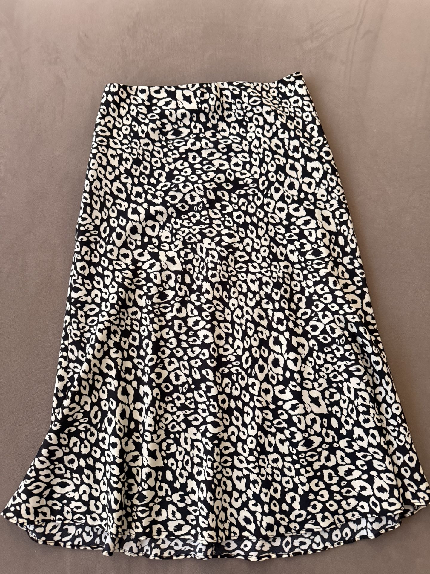 LOVERS + FRIENDS White Cheetah Print Size S
