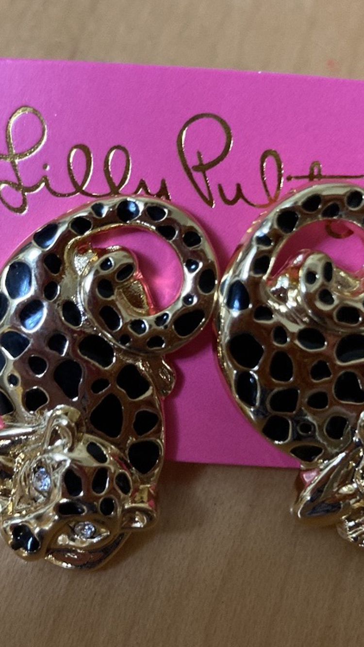 Lilly Pulitzer cheetah earrings 