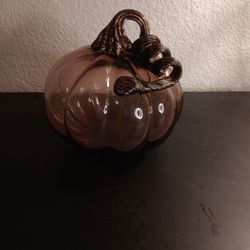 STUNNING Amethyst Art Glass 7" Pumpkin with Aventurine Handle.
