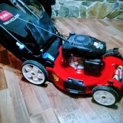 Toro Recycler Smart Stow 22" 6.75 H/P  Personal Pace high Wheel Self Propelled Mower With Bagger 