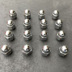 16ea. - 22mm Chrome Lugs