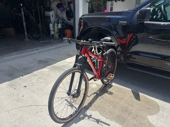 Mountain bike , gravel bike , specialized ,