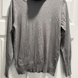 Junior Turtleneck Blouse