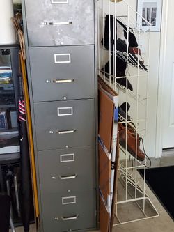 File cabinet