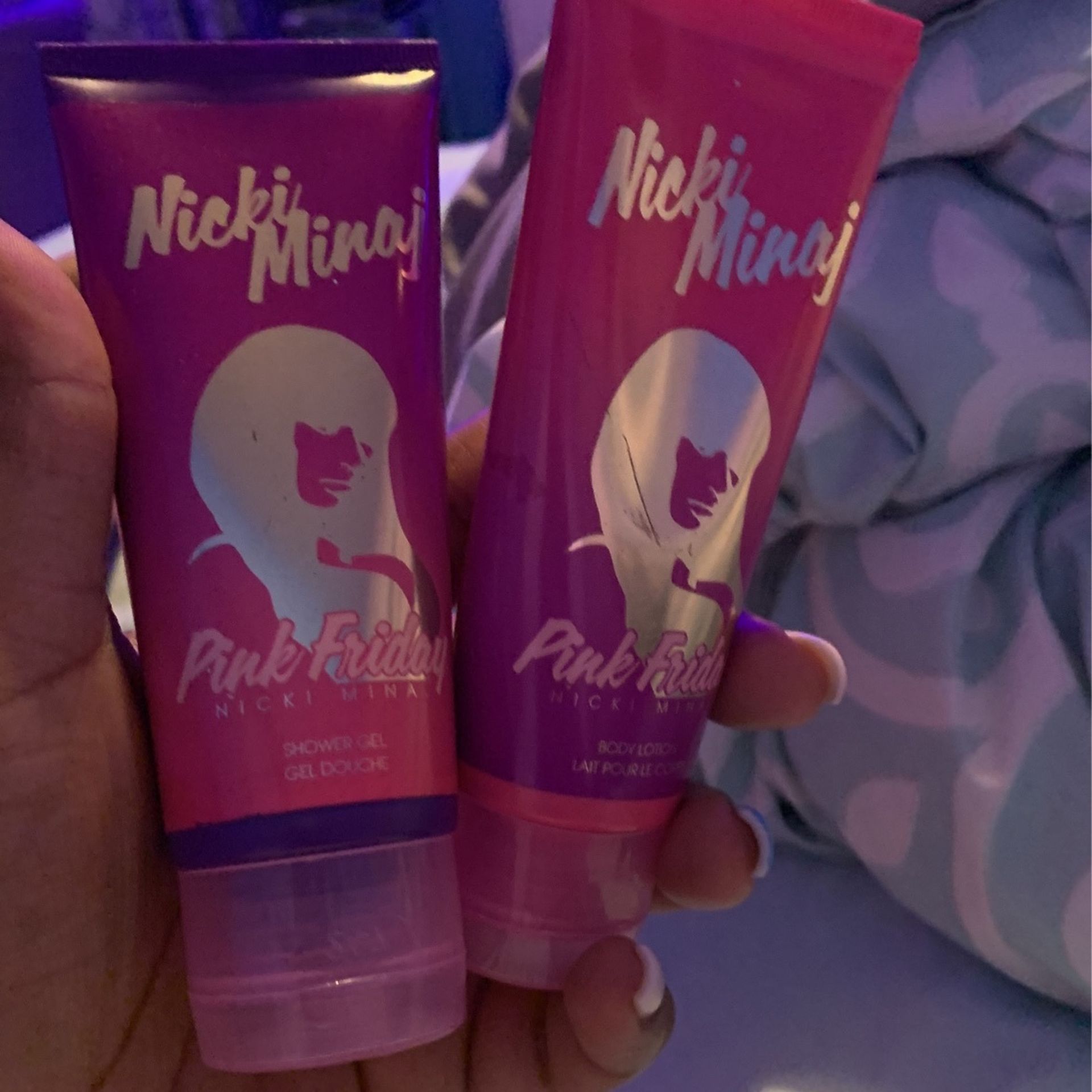 Nicki Minaj lotion and shower Gel