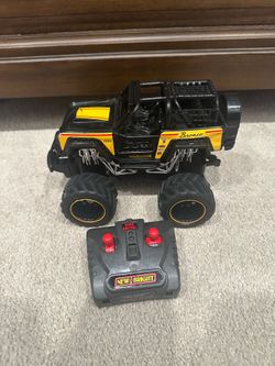 RC Truck New Bright Ford Bronco Full Function Radio Control Car