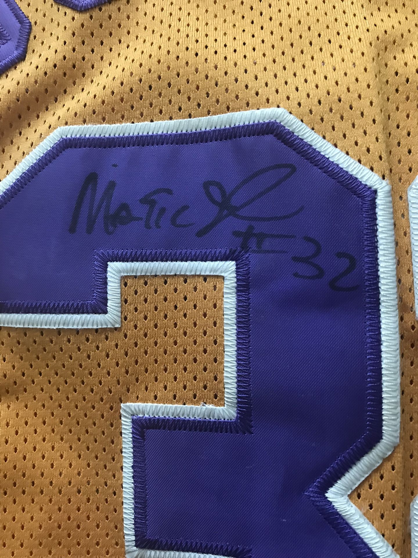 Magic Johnson Jersey Signed Size 3X