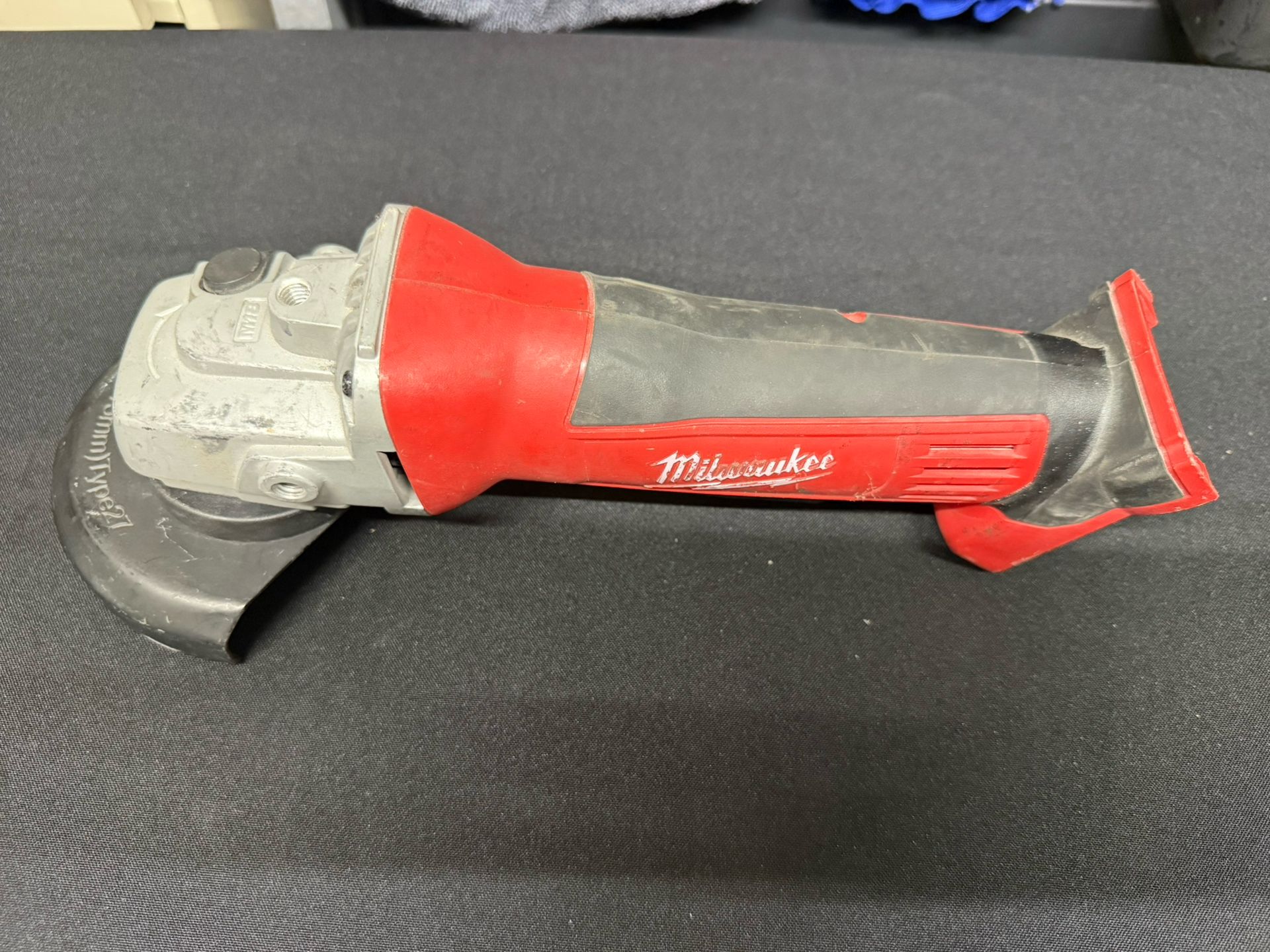 Milwaukee Grinder M18