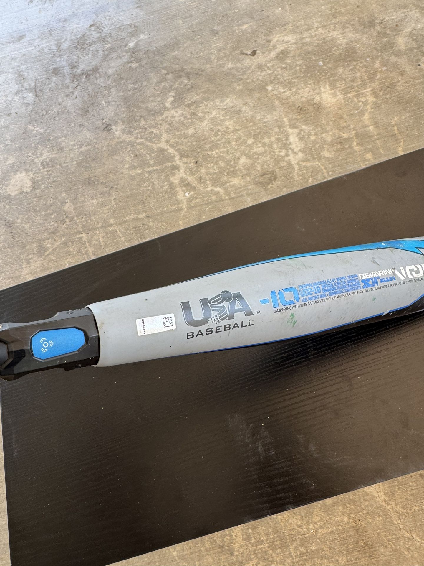 Demarini Bat