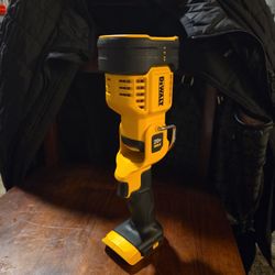 20V MAX Cordless LED Jobsite Spotlight