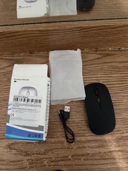 Wireless Mouse Black with USB Charging Cable