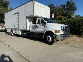 2015 Ford F-750 26 FT BO