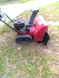 Craftsman 9 HP Tecumseh plow