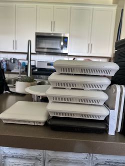 Wireless access points and router