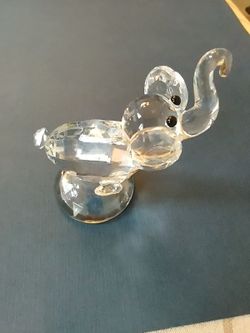 Crystal elephant