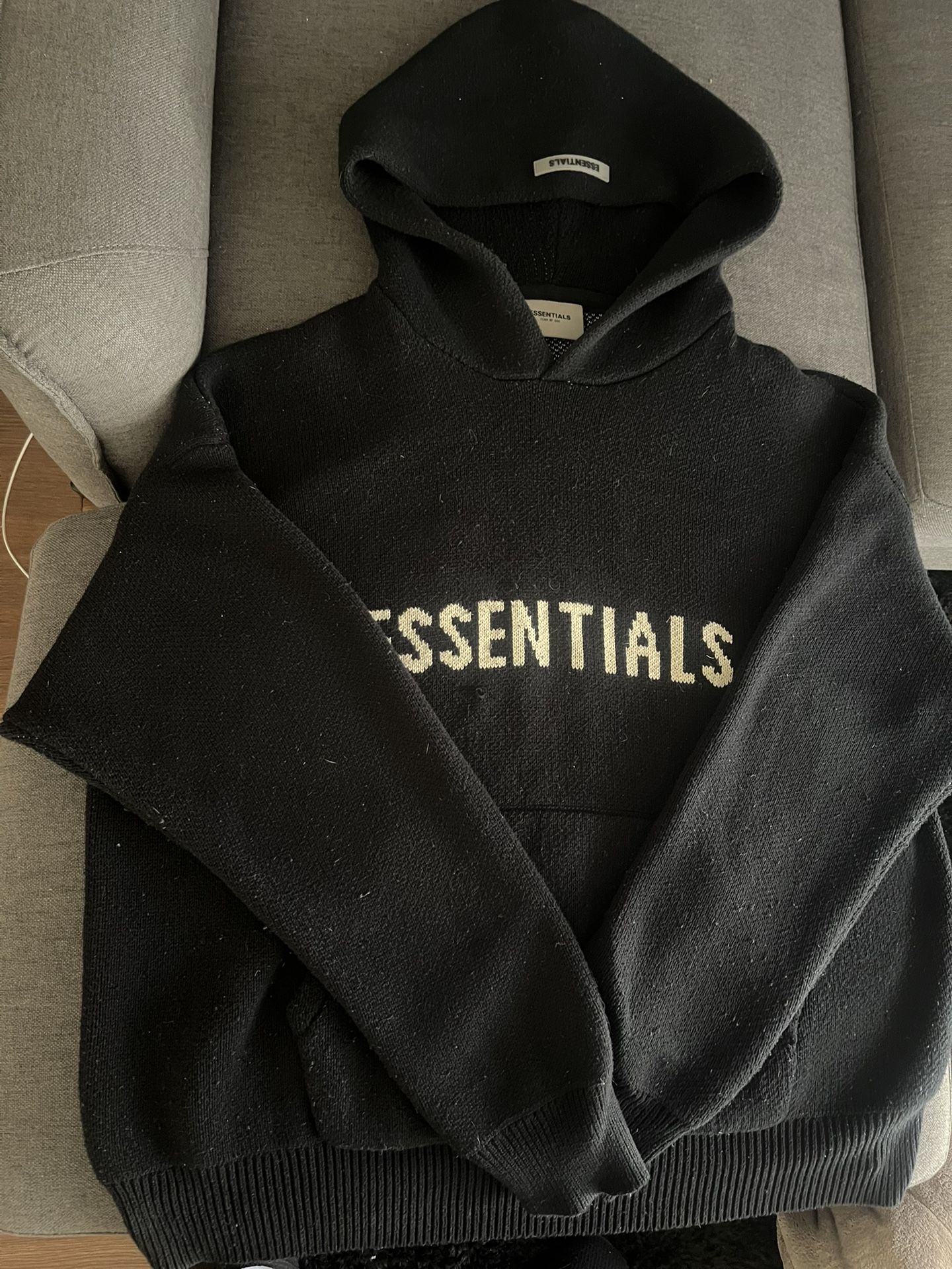 Essentials Knit Pullover