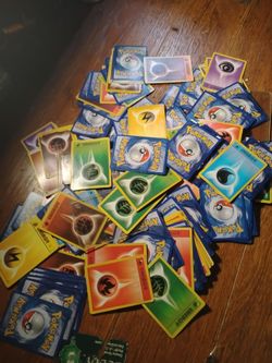 Bunch of Pokemon cards